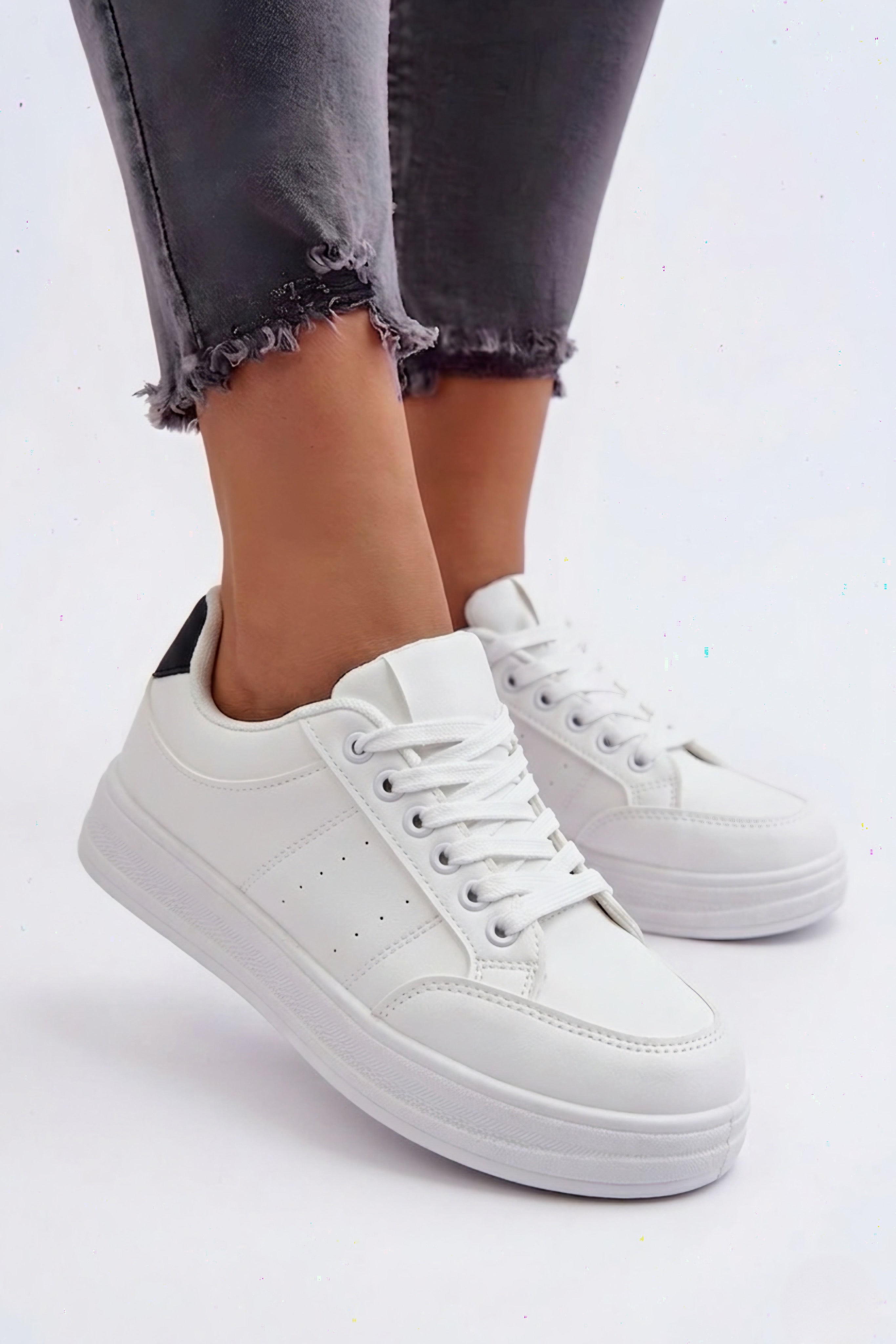 Pantofi sport damă din piele ecologică albi Luna