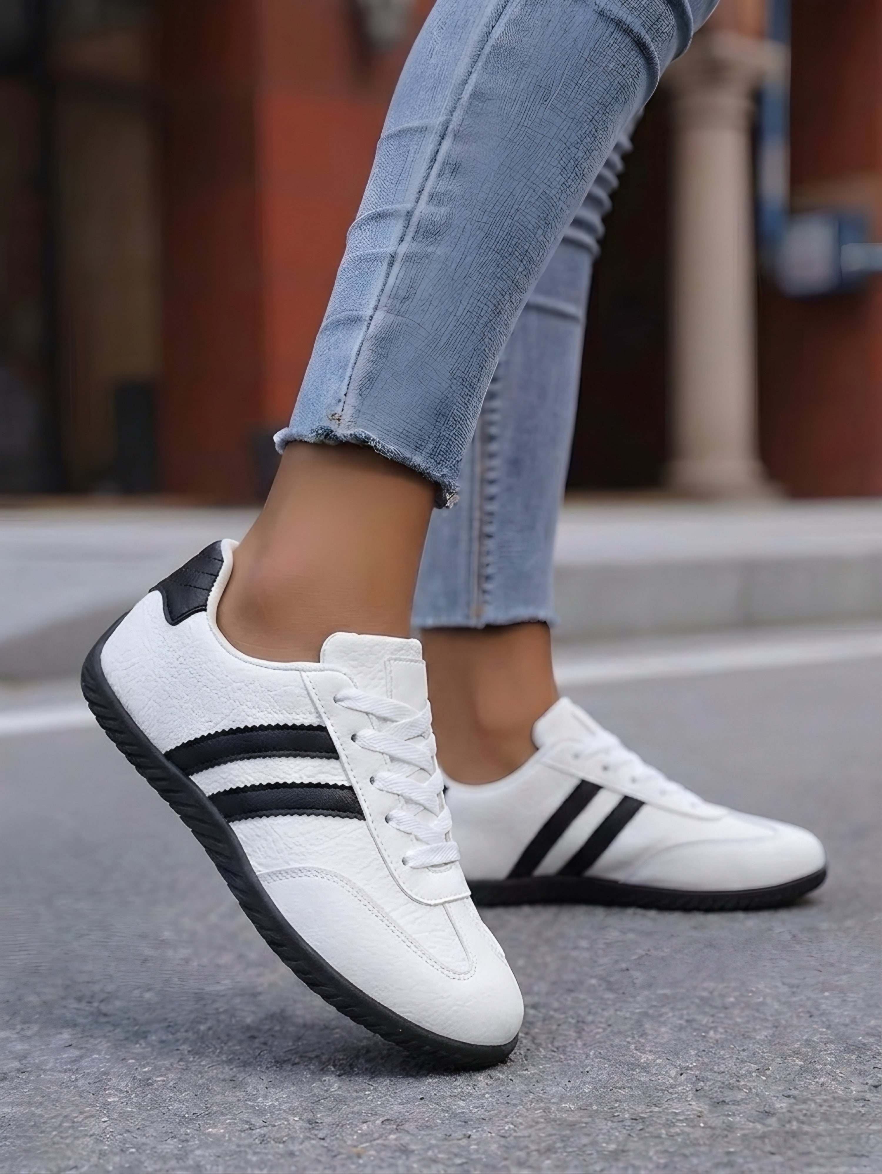 Pantofi sport damă din Piele Ecologica Lora