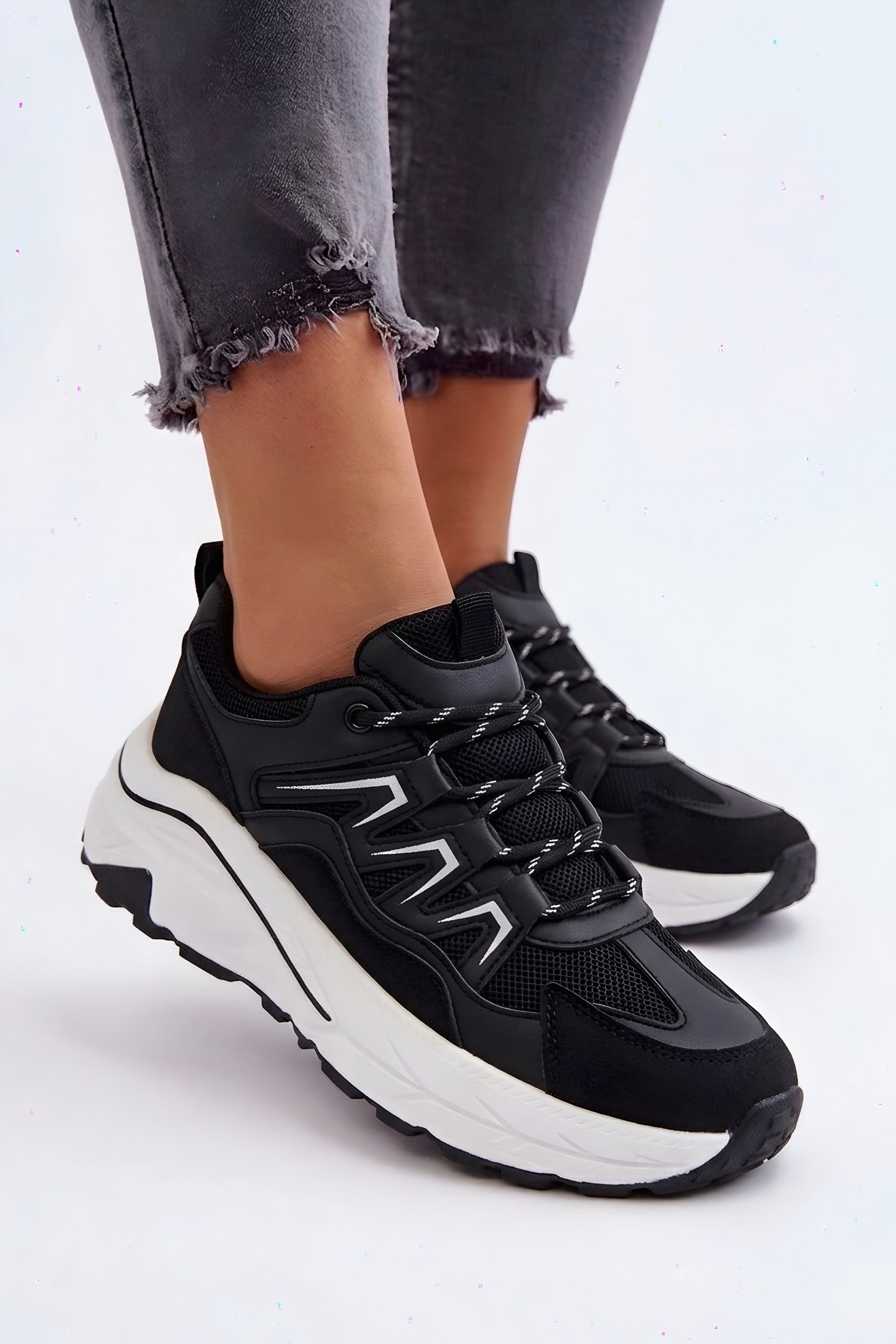 Adidași damă negri cu talpă groasă Kyro