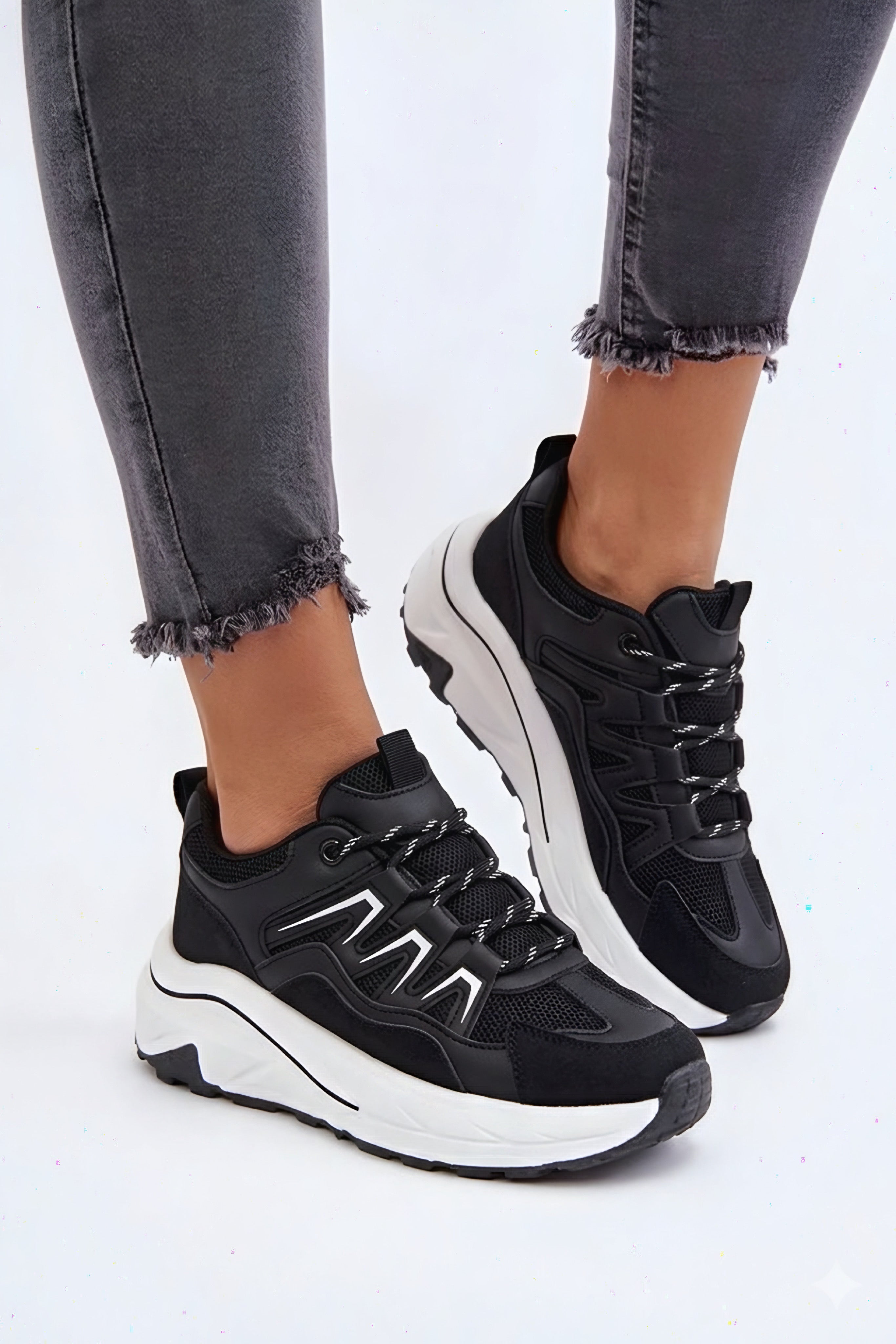 Adidași damă negri cu talpă groasă Kyro