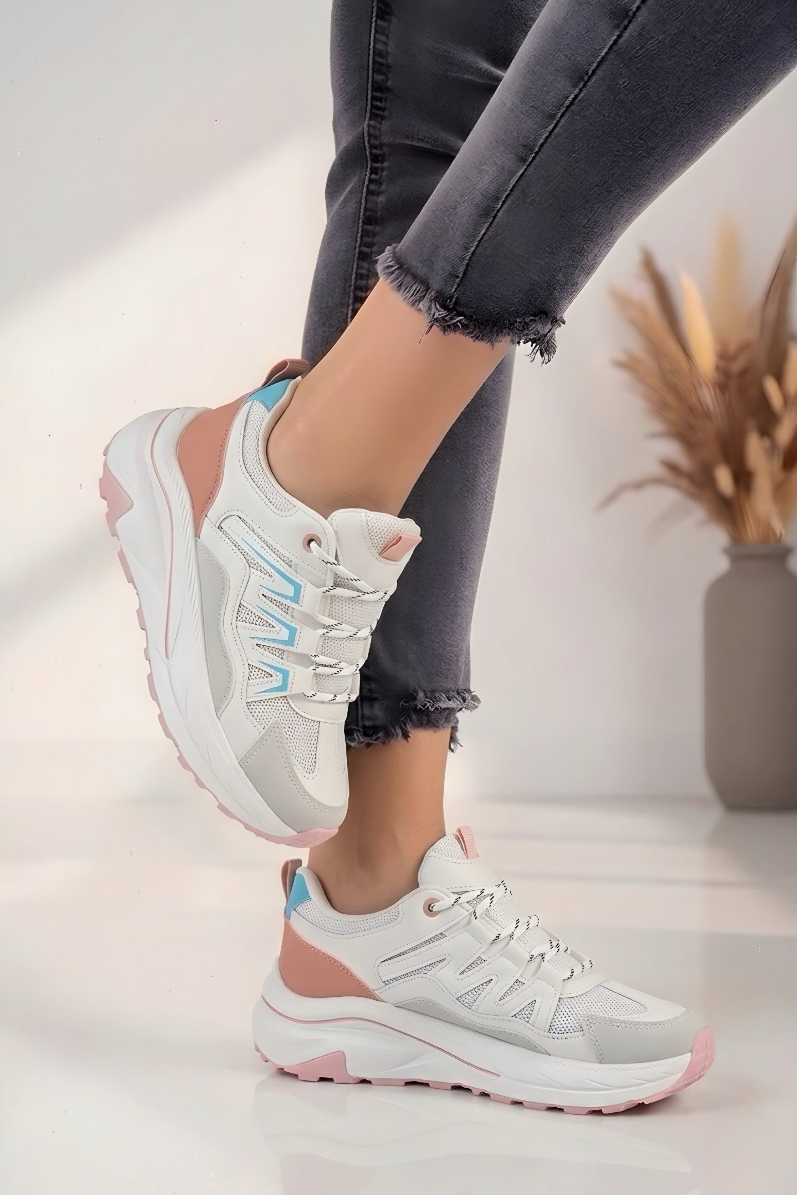 Adidași damă albi cu talpă groasă Kyro