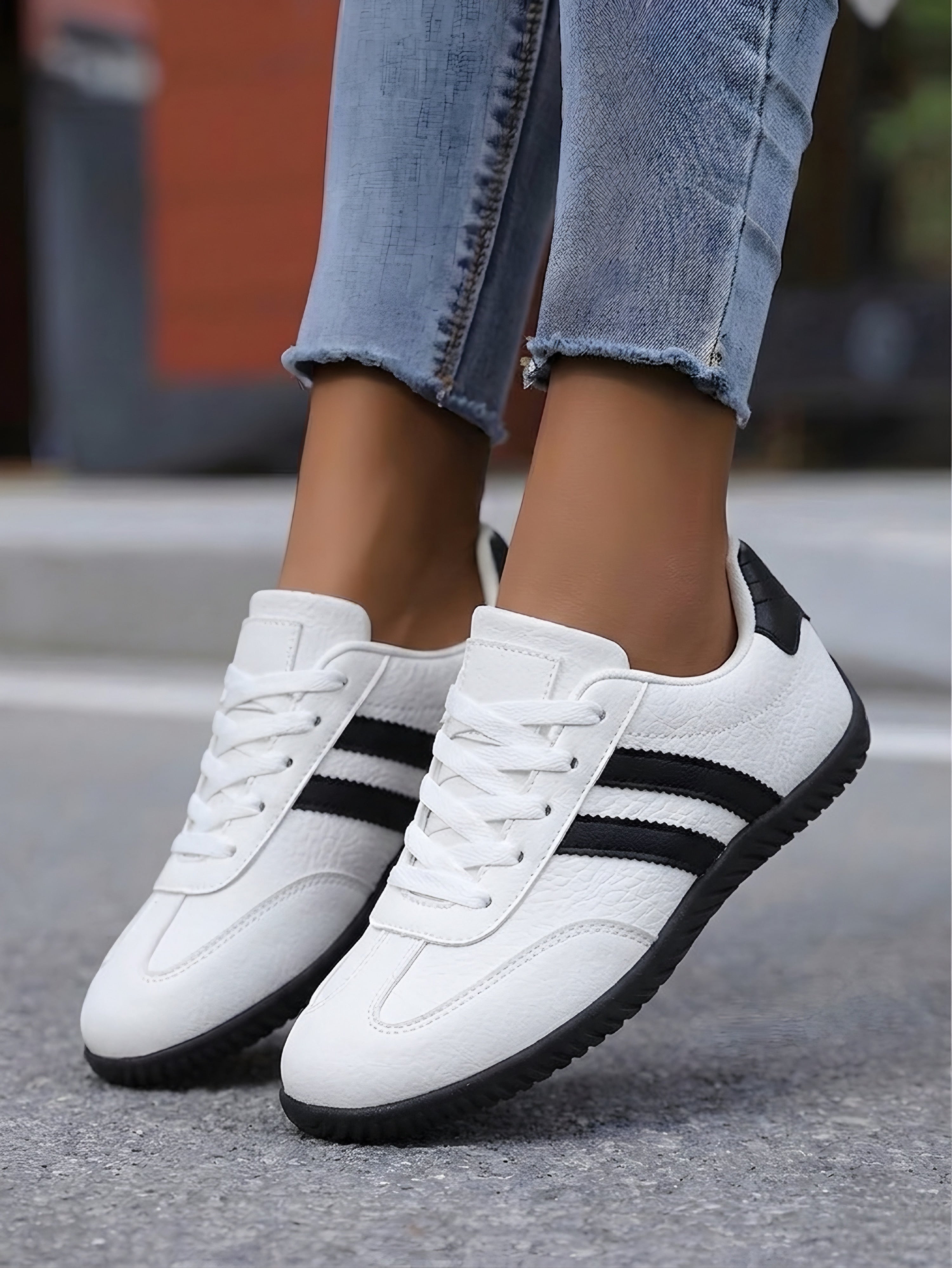 Pantofi sport damă din Piele Ecologica Lora